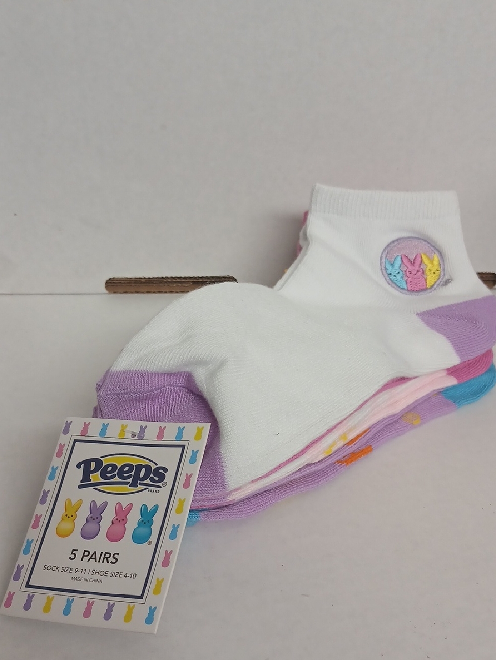Peeps Women 5 pack mukticolor socks nwt